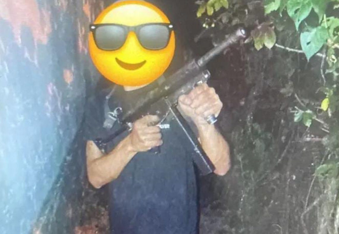 A Casa Caiu Homem Que Ostentava Armas Nas Redes Sociais Preso