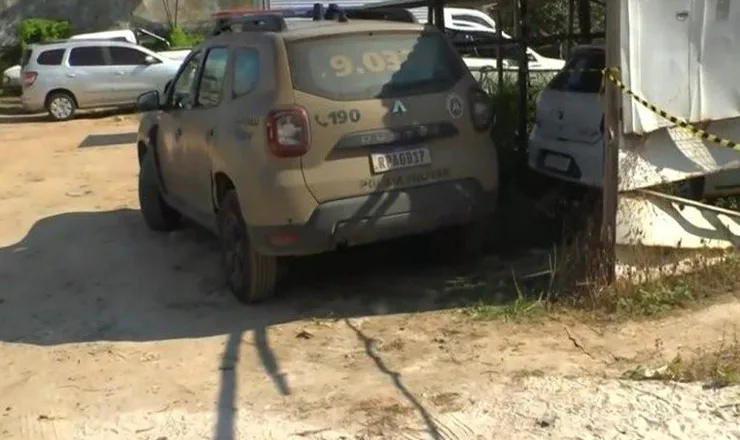 Duas mulheres são encontradas mortas em terreno baldio; veja vídeo