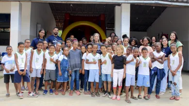 Colaboradores da FCC proporcionam dia de alegria para crianças da Escola Gustavo Dutra - Foto: Diego Passos | Fala Genefax