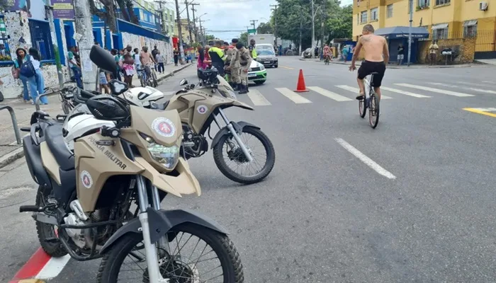 Ciclista morre após ser atropelado por ônibus. Foto: Rerodução/ Rildo de Jesus| TV Bahia