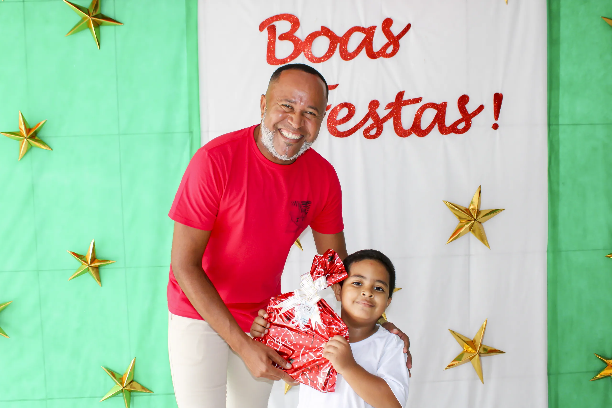 Carlos Paim, diretor da escola - Foto: Fala Genefax