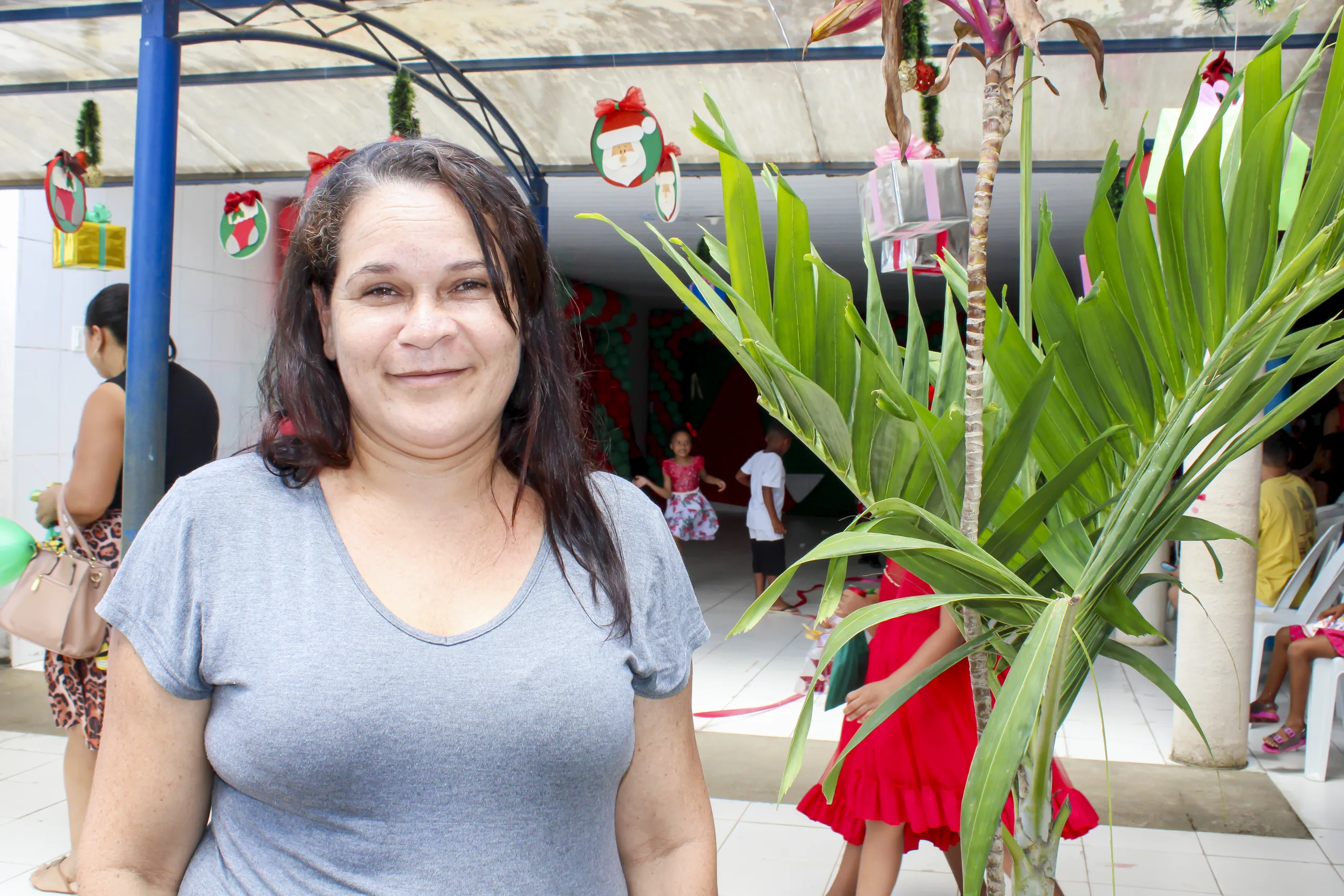 Maria Isabel, mãe de uma estudante - Foto: Fala Genefax