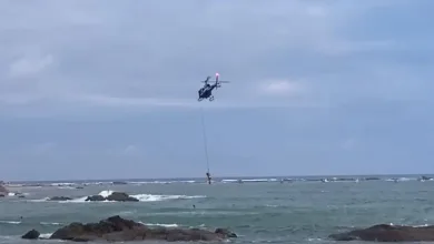 Turista alemão é resgatado por helicóptero em praia