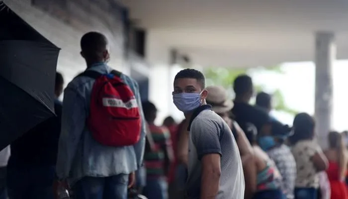 Máscaras não são de uso obrigatório para toda população. Foto: Betto Jr/Arquivo CORREIO