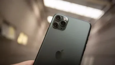 iPhone 11 Pro Max tem câmeras triplas de 12 MP — Foto: Fabio Tito/G1