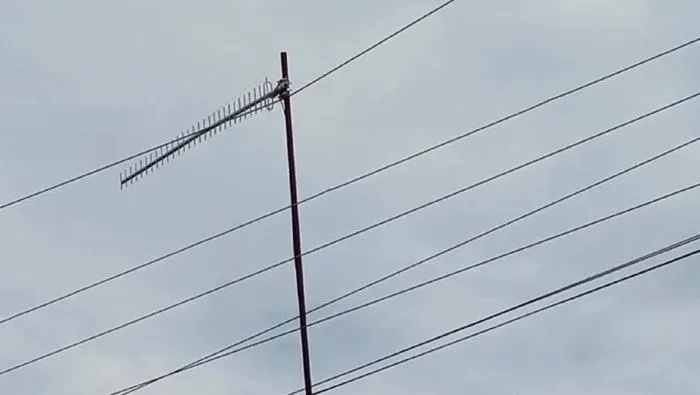 Idoso morreu ao tentar instalar antena — Foto: Reprodução/Redes sociais