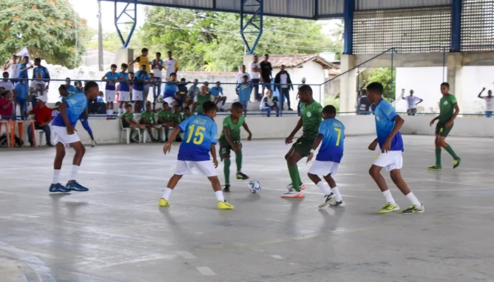 Jogos Estudantis promovem integração e desenvolvimento social entre alunos da rede municipal de Amélia Rodrigues. Foto: Claudia Rodrigues| Fala Genefax