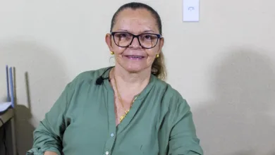 Tânia Yoshida, prefeita de Conceição do Jacuípe, durante sua última live de 2023 - Foto: Fala Genefax