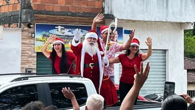Vereador José Silveira realiza Natal Encantado no bairro Areal levando alegria as crianças com a visita do Papai Noel. Foto: Reprodução