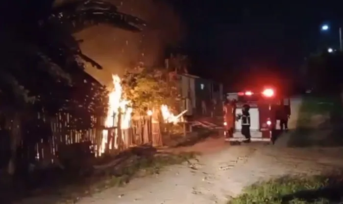 Corpo de Bombeiros foi acionado - Foto: Reprodução/Vídeo