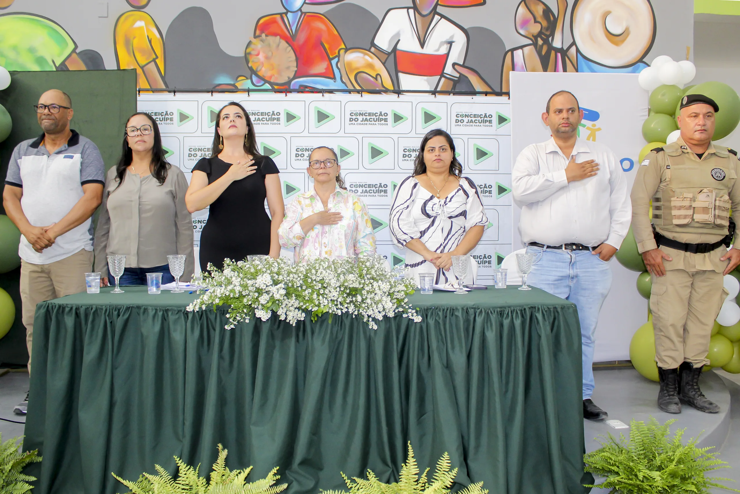 Cerimônia de posse contou com a presença de autoridades municipais. - Foto: Fala Genefax