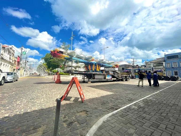 Montagem do parque para a Festa da Purificação. Foto: ASCOM Santo Amaro