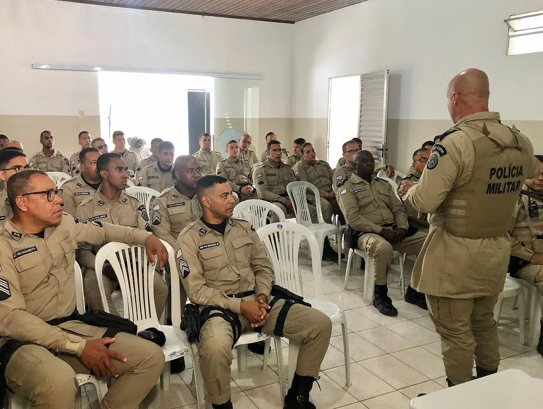 2º e 5º Pelotão de Amélia Rodrigues e Conceição do Jacuípe realizam Parada Militar - Foto: Divulgação/PM