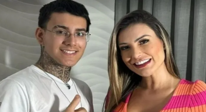 Andressa Urach abre o jogo sobre como ajudou o filho a perder a virgindade. Foto: Reprodução