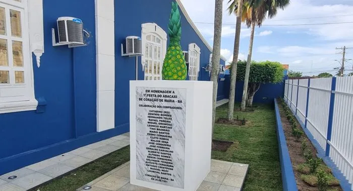 Estrutura foi construída na frente da sede do Poder Executivo municipal - Foto: Reprodução