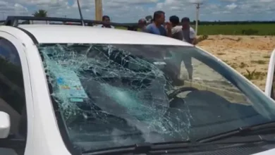 Motorista que atropelou idoso em Eunápolis prestou socorro, depois foi liberado por policiais — Foto: Reprodução/TV Santa Cruz