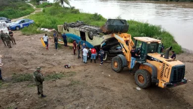 Ônibus vira e deixa cinco mortos na Bahia- Foto: Reprodução