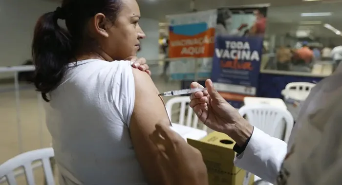 Ministério da Saúde antecipa Campanha Nacional de Vacinação contra gripe; imunização começa em 25 de março- Foto: Reprodução/ Paulo Pinto/ Agência Brasil