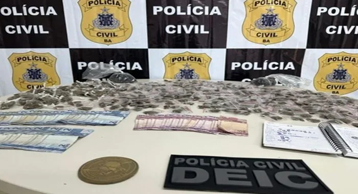 Polícia apreende porções de maconha e crack no bairro de Valéria Foto: Reprodução/ Ascom/PC