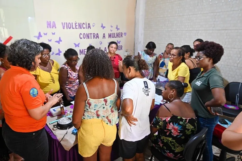 Empoderando Mulheres: Prefeitura de Santo Amaro promove oficina de sabonetes e velas artesanais- Foto: Ascom Santo Amaro