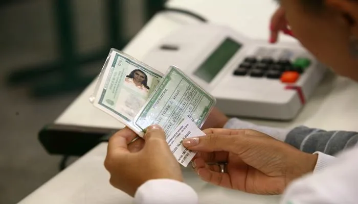 Eleitores têm 20 dias para regularizar pendências no título - Foto: Reprodução/Estadão Conteúdo