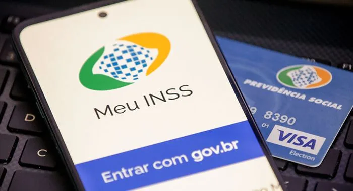 Aposentados do INSS são vítimas de desconto indevido no benefício - Foto: Reprodução