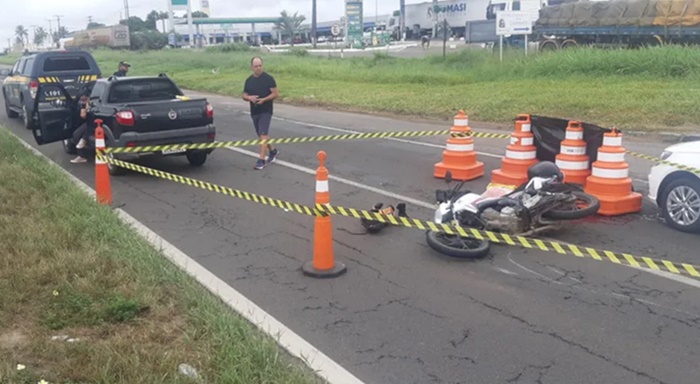 Motos representam 43,59% dos acidentes de trânsito na BR-324 — Foto: Polícia Rodoviária Federal