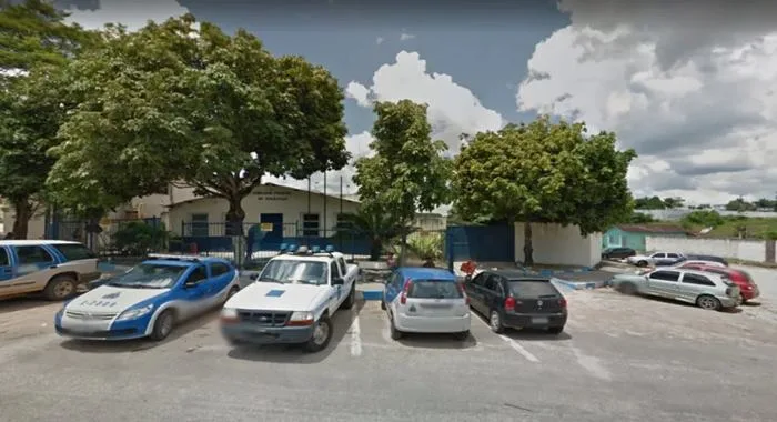 Crime foi registrado na delegacia de Eunápolis, no extremo sul da Bahia — Foto: Reprodução/Google Maps