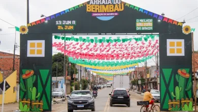 O colorido das bandeirolas já toma conta da Avenida Getúlio Vargas - Foto: Fala Genefax