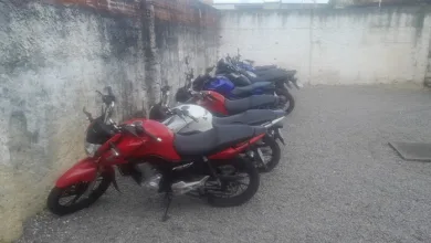 Polícia Militar apreende motocicletas utilizadas para prática de direção perigosa em Conceição do Jacuípe - Foto: Reprodução/PM