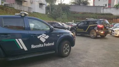 Mandados são cumpridos em operação da Receita contra fraudes no Imposto de Renda- Foto: Divulgação/Receita Federal