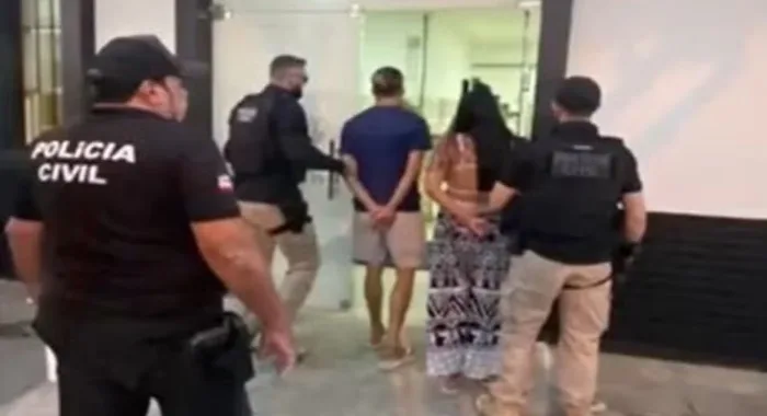 Casal é preso suspeito de espancar criança de 4 anos no extremo sul da Bahia — Foto: Reprodução/TV Santa Cruz