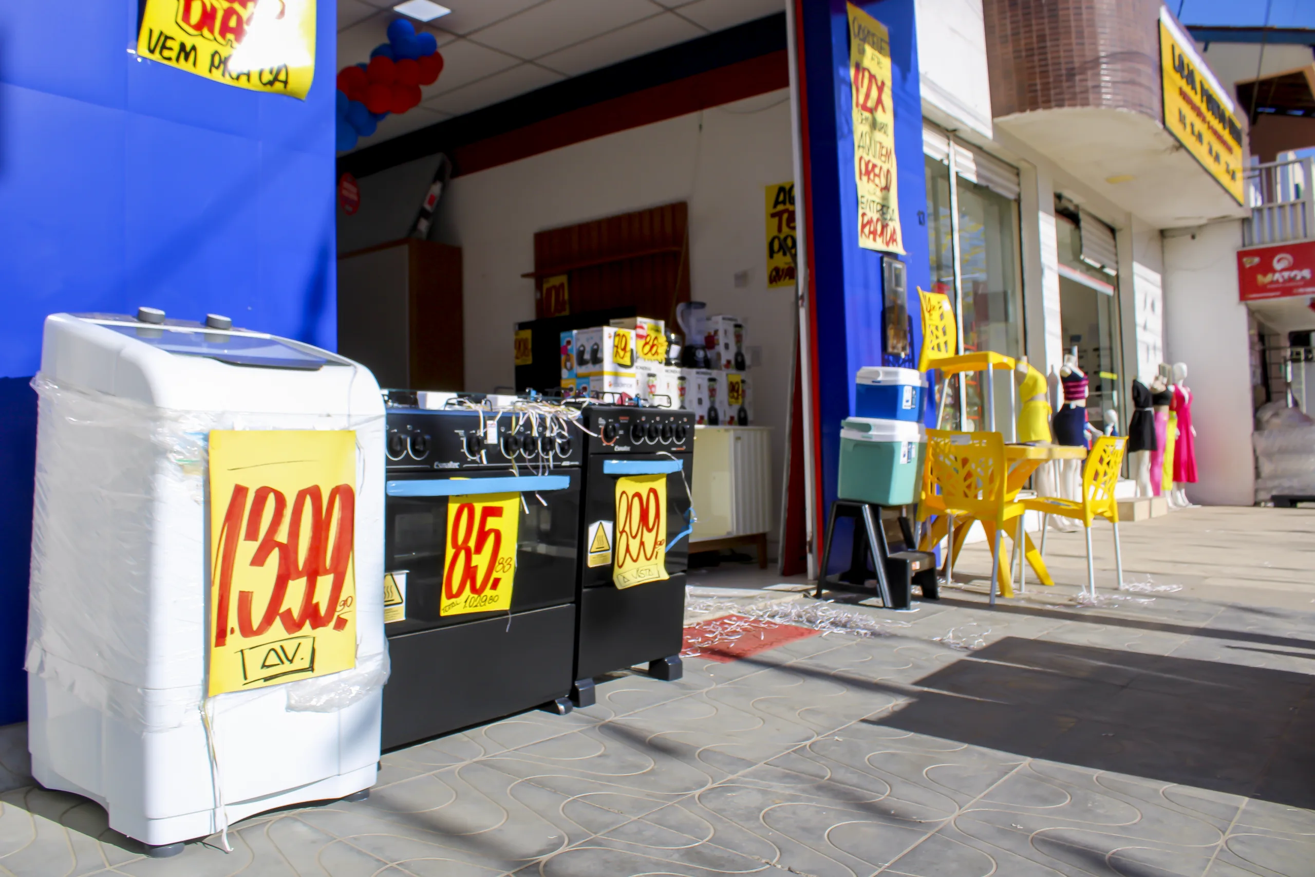 Casas Dias comemora aniversário em Conceição do Jacuípe com sorteio de caminhão de prêmios e ofertas imperdíveis - Foto: Fala Genefax