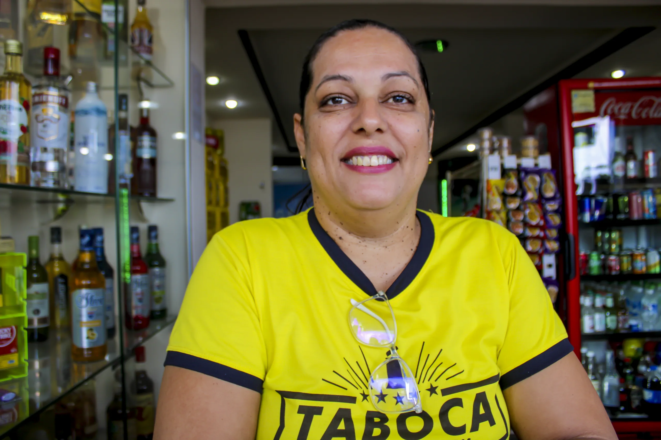 Araíldes da Silva, de 44 anos, proprietária de um depósito de bebidas- Foto: Fala Genefax