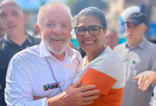 Vereadora Sandra Barros encontra presidente Lula durante desfile cívico do 2 de julho em Salvador - Foto: Redes Sociais