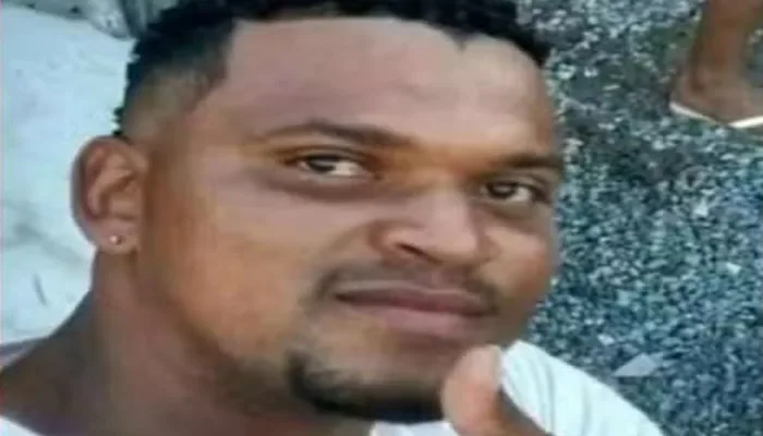 Uedson Santana da Silva, de 37 anos, morreu após facada- Foto: Reprodução/Redes sociais