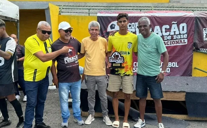 Atleta de Conceição do Jacuípe, Fábio Henrique brilha como artilheiro da 18ª Copa Furacão- Foto: Divulgação