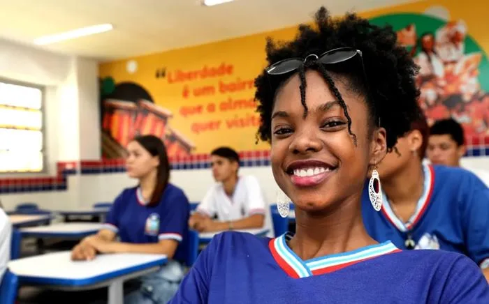 Renovação de matrícula para estudantes da rede estadual começa na próxima segunda (18) — Foto: Pedro Moraes/SECBA