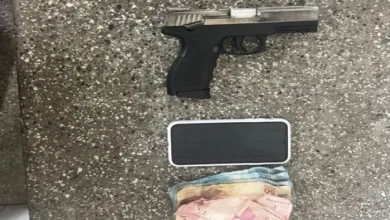 PM-BA prende homem por porte de arma de fogo de uso restrito em festa tipo paredão- Foto: Reprodução/ PM-BA