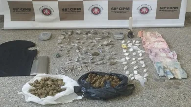 Polícia Militar prende trio suspeito de tráfico de drogas- Foto: Divulgação/SSP-BA