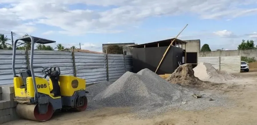 Obras de construção das casas populares na Rua da Tenda - Foto: Reprodução/Secretária de Obras