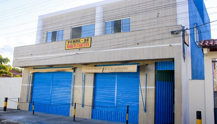 Grande Oportunidade! Prédio comercial à venda no Largo do Picadinho, em Conceição do Jacuípe