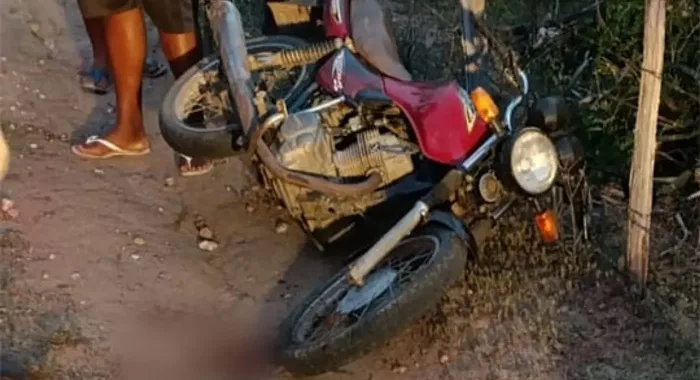 Homem morre em acidente de moto em estrada vicinal- Foto: Reprodução / Notícias de Santaluz