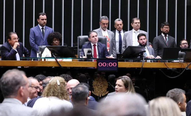 PEC do fim da escala 6x1