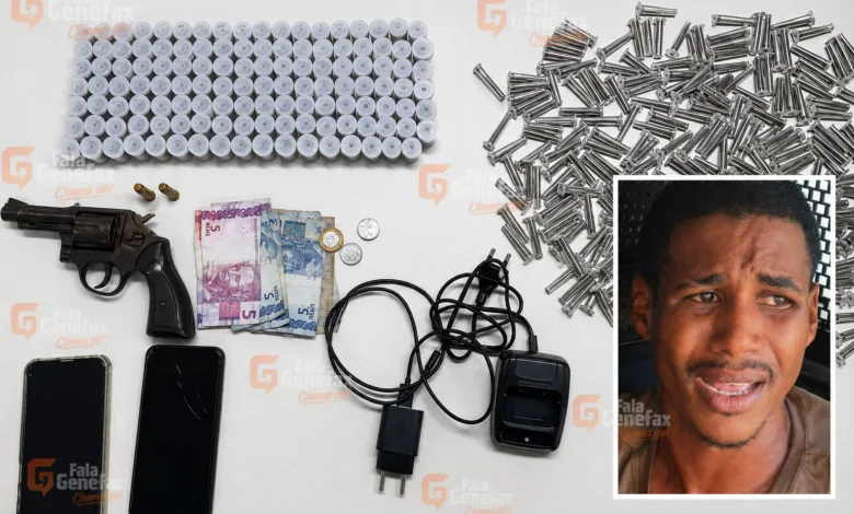 Homem preso com arma e maconha em Salvador