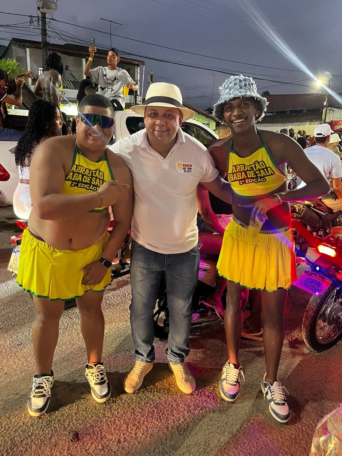 Arrastão Babá de Saia