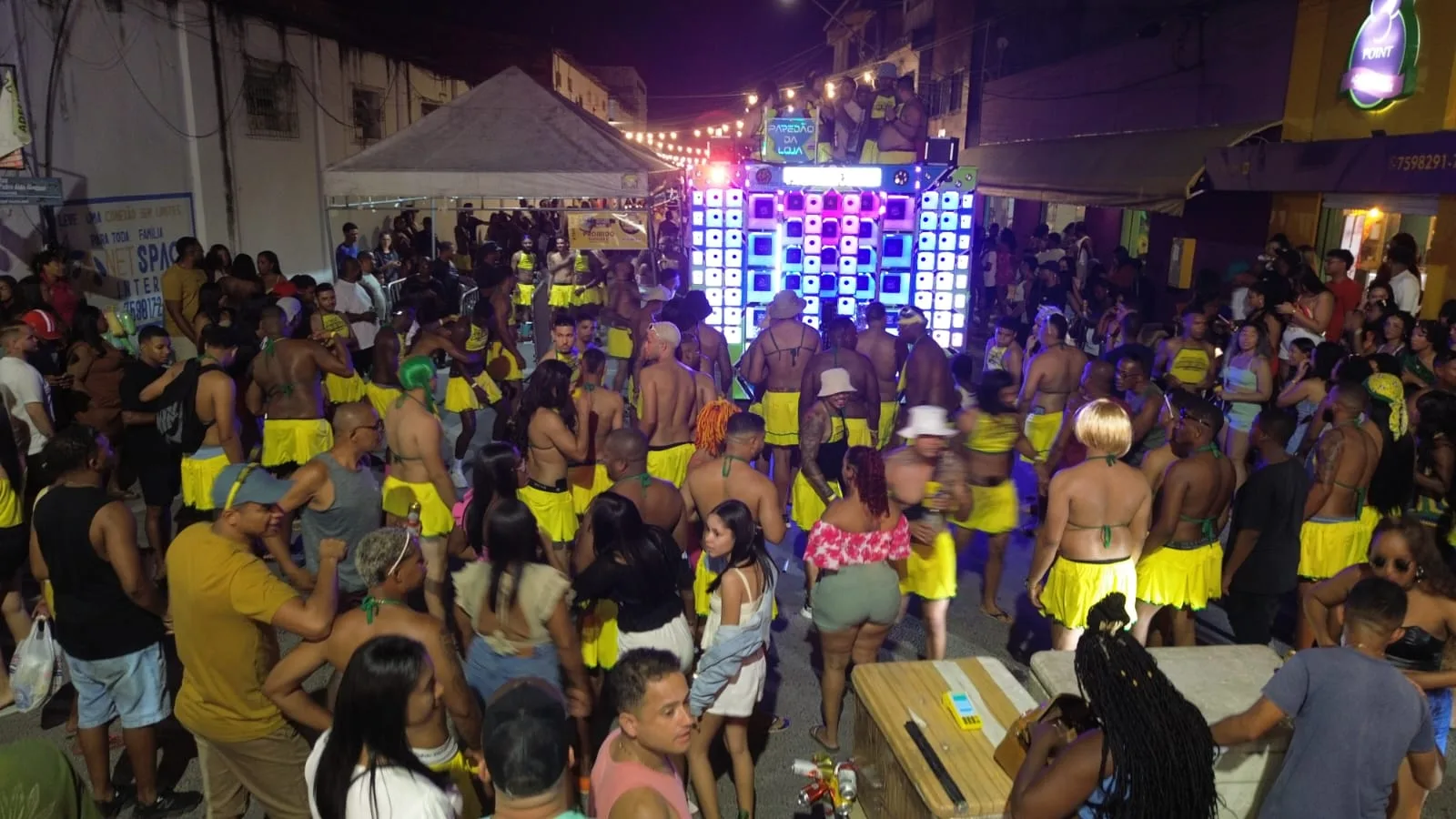 Arrastão Babá de Saia