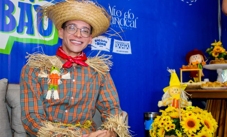 looks de Genefax no Arraiá do Berimbau 2026