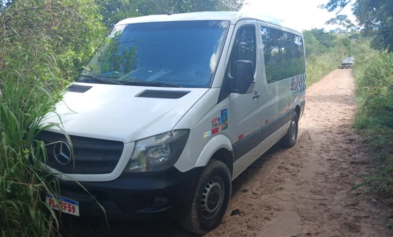 Van roubada em Alagoinhas