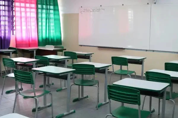 Imagem de uma sala de aula